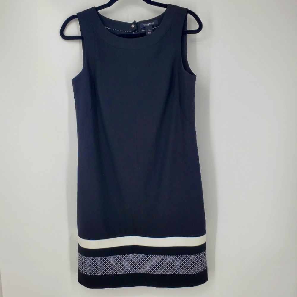 WHBM Sleeveless Black and White Zip-up 9 to 5 Lined Dress Size 6